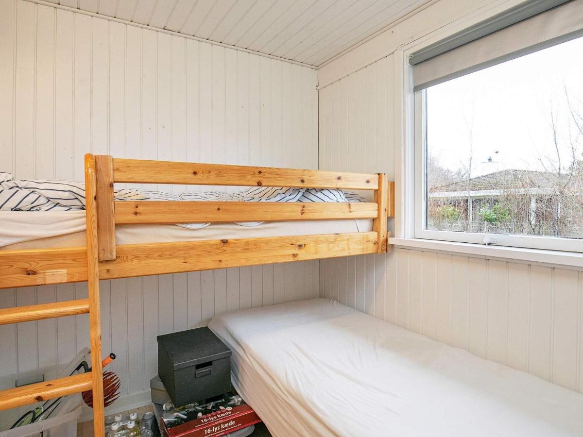 7 Person Holiday Home In Frederikshavn Bagian luar foto